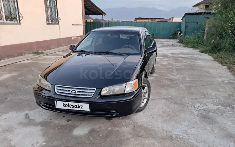 Toyota Camry 2000 годаүшін3 500 000 тг. в Алматы