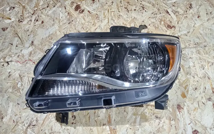Фара левая Колорадо за 220 000 тг. в Алматы