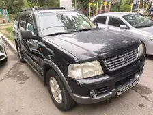 Ford Explorer, 2005