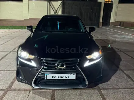 Lexus IS 300 2018 года за 13 000 000 тг. в Алматы