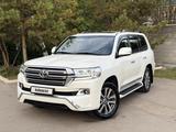 Toyota Land Cruiser 2015 года за 29 900 000 тг. в Алматы
