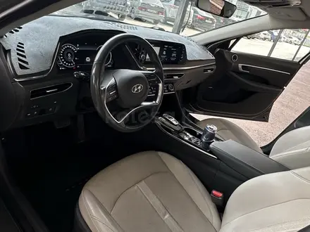 Hyundai Sonata 2021 года за 12 000 000 тг. в Актобе – фото 9