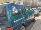 Volkswagen Multivan 1993 годаүшін2 500 000 тг. в Астана – фото 5