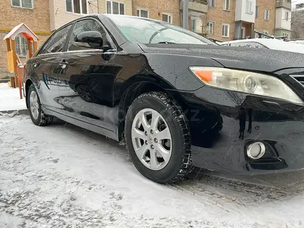 Toyota Camry 2011 года за 8 200 000 тг. в Алматы – фото 2