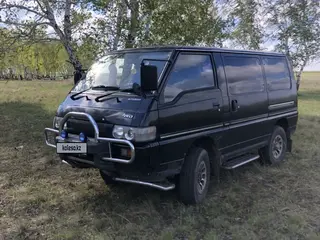 Mitsubishi Delica