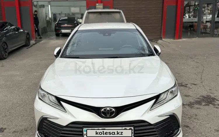 Toyota Camry 2021 года за 18 000 000 тг. в Тараз