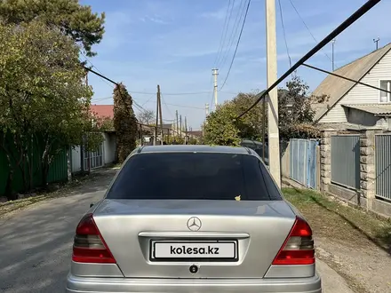 Mercedes-Benz C 280 1995 года за 1 500 000 тг. в Алматы – фото 2