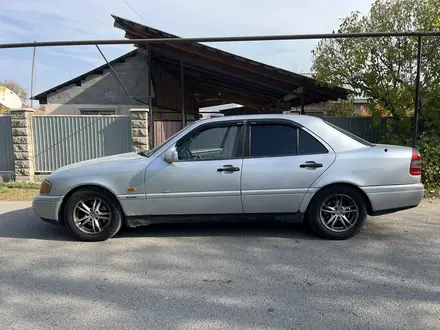 Mercedes-Benz C 280 1995 года за 1 500 000 тг. в Алматы – фото 3