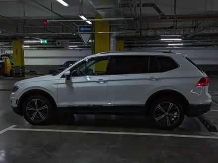 Volkswagen Tiguan 2018 года за 8 400 000 тг. в Уральск – фото 9