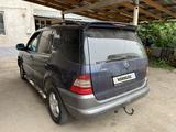 Mercedes-Benz ML 230 2000 годаүшін2 100 000 тг. в Алматы – фото 4