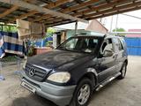 Mercedes-Benz ML 230 2000 годаүшін2 100 000 тг. в Алматы – фото 2