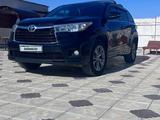 Toyota Highlander 2015 годаfor12 000 000 тг. в Актау – фото 2