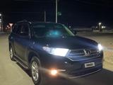 Toyota Highlander 2013 годаfor8 000 000 тг. в Атырау – фото 2