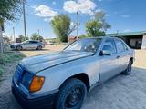 Mercedes-Benz E 250 1990 годаүшін550 000 тг. в Жезказган – фото 2