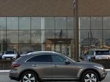 Infiniti FX35 2008 годаүшін9 500 000 тг. в Актобе – фото 2