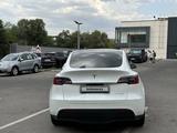 Tesla Model Y 2022 года за 13 200 000 тг. в Астана – фото 5