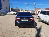 Toyota Camry 2013 года за 8 000 000 тг. в Атырау – фото 3