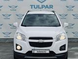 Chevrolet Tracker 2015 годаүшін6 200 000 тг. в Актау