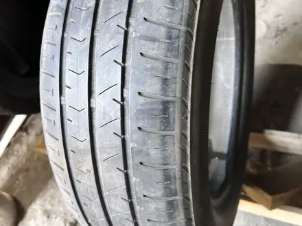 225/60r17 Bridgestone 1шт за 12 500 тг. в Алматы