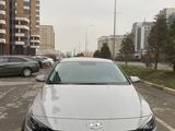 Hyundai Elantra 2021 годаfor9 900 000 тг. в Шымкент – фото 2