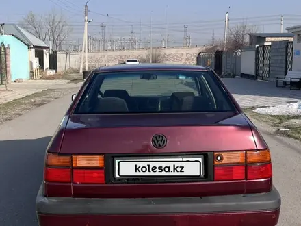 Volkswagen Vento 1994 года за 1 250 000 тг. в Тараз – фото 3