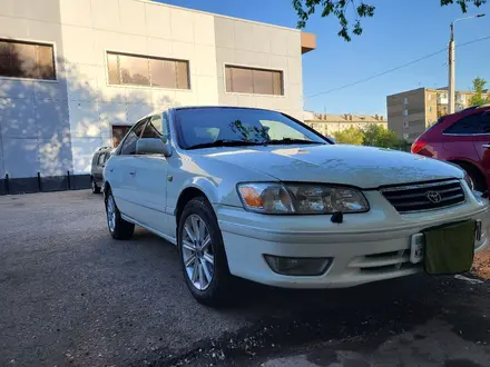 Toyota Camry 2000 года за 3 800 000 тг. в Астана – фото 7