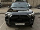 Toyota 4Runner 2021 года за 23 000 000 тг. в Алматы – фото 2