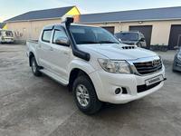 Toyota Hilux 2013 года за 8 200 000 тг. в Атырау