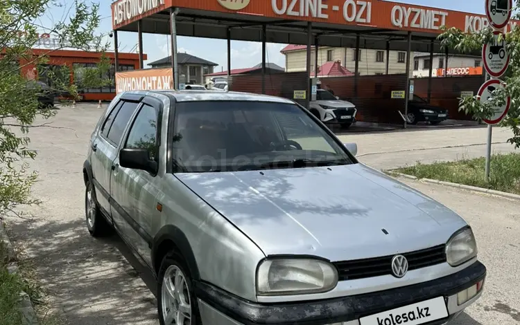 Volkswagen Golf 1995 годаүшін1 300 000 тг. в Алматы