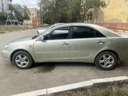 Toyota Camry 2005 года за 5 000 000 тг. в Сатпаев – фото 2