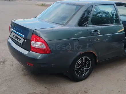 ВАЗ (Lada) Priora 2170 2007 года за 800 000 тг. в Астана – фото 2