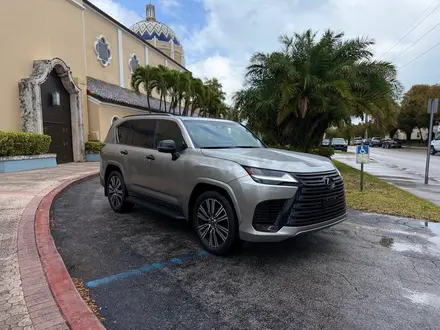 Lexus LX 700h Luxury 2025 года за 92 000 000 тг. в Алматы