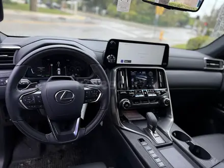 Lexus LX 700h Luxury 2025 года за 92 000 000 тг. в Алматы – фото 8