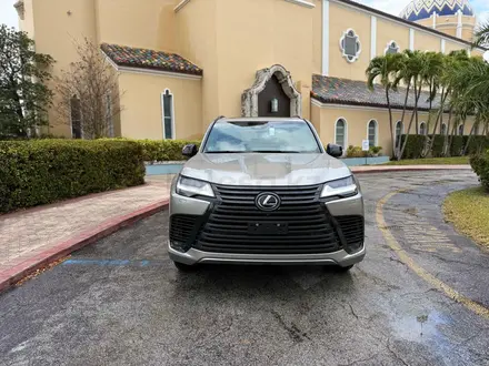 Lexus LX 700h Luxury 2025 года за 92 000 000 тг. в Алматы – фото 2