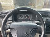 Volkswagen Vento 1992 годаfor2 200 000 тг. в Семей – фото 5