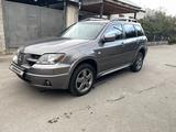 Mitsubishi Outlander 2005 годаүшін3 500 000 тг. в Шымкент
