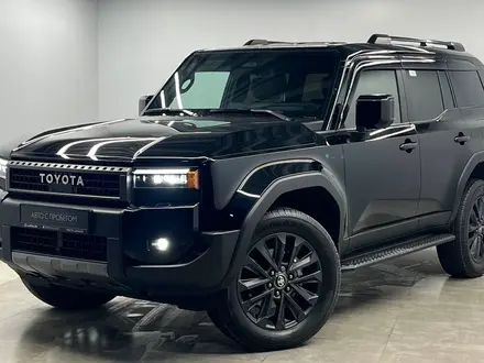 Toyota Land Cruiser Prado Luxe 2025 года за 43 500 000 тг. в Алматы