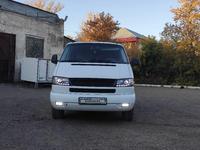 Volkswagen Multivan 1999 годаfor6 500 000 тг. в Караганда