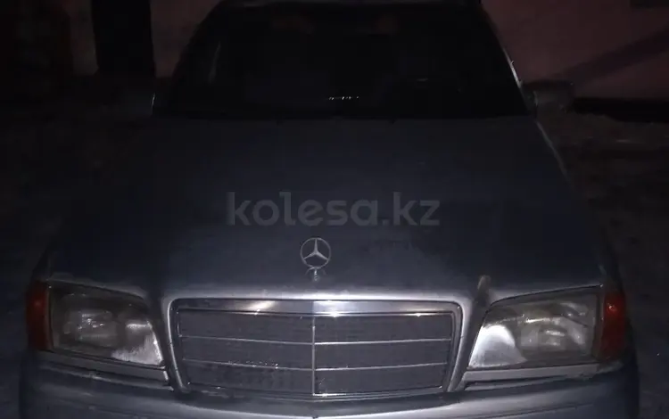 Mercedes-Benz C 180 1994 годаfor1 400 000 тг. в Алматы