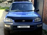 Toyota RAV4 1996 года за 3 500 000 тг. в Усть-Каменогорск – фото 2