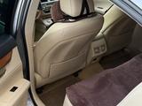 Lexus ES 300h 2013 годаүшін7 500 000 тг. в Актау – фото 4