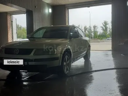 Volkswagen Passat 1997 года за 1 300 000 тг. в Усть-Каменогорск – фото 8