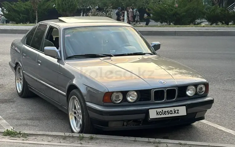 BMW 520 1993 года за 2 000 000 тг. в Шымкент