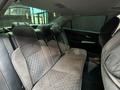 Toyota Camry 2014 года за 7 700 000 тг. в Актобе – фото 19