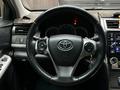 Toyota Camry 2014 года за 7 700 000 тг. в Актобе – фото 21