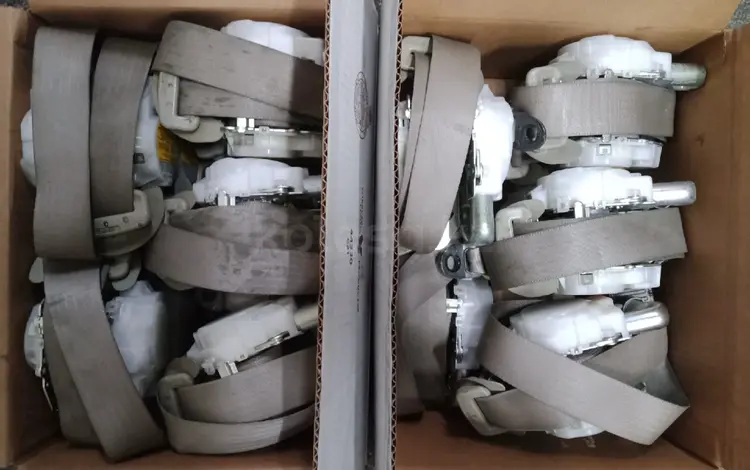 Оригинальные ремни безопасности на Toyota RAV 4 за 20 000 тг. в Алматы