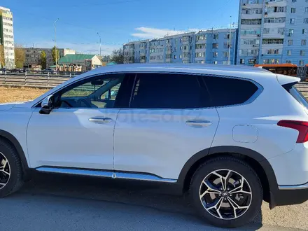 Hyundai Santa Fe 2023 года за 18 000 000 тг. в Актобе – фото 3