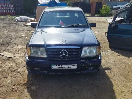 Mercedes-Benz E 300 1995 года за 1 150 000 тг. в Астана – фото 4