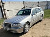 Mercedes-Benz C 240 1998 годаүшін4 500 000 тг. в Актобе – фото 2