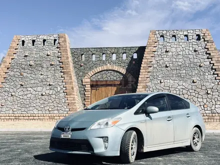 Toyota Prius 2013 года за 4 100 000 тг. в Атырау – фото 2